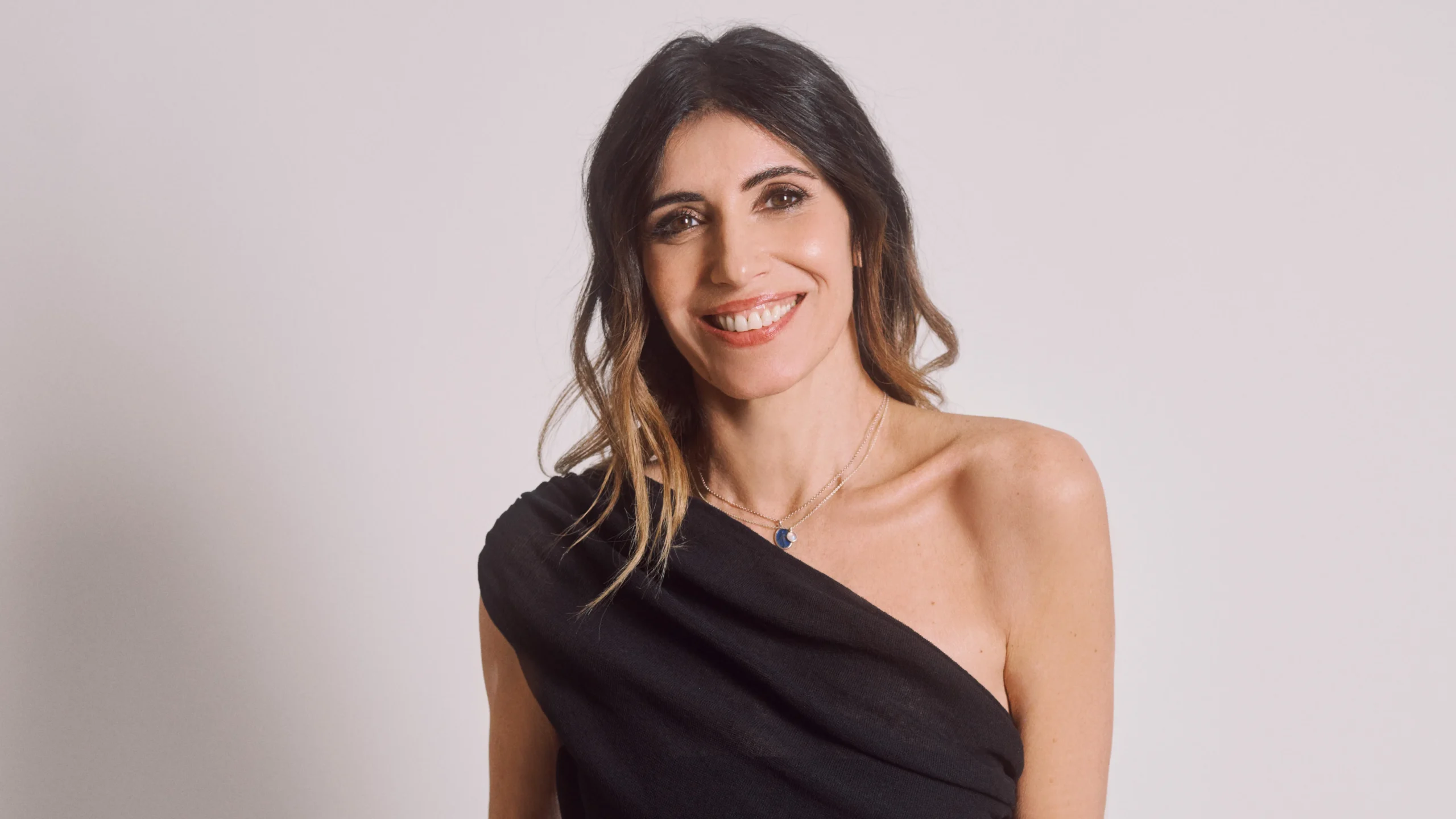 Giorgia annuncia il nuovo album “G+1”: il 16 ottobre arriva la riedizione dell’album “G”