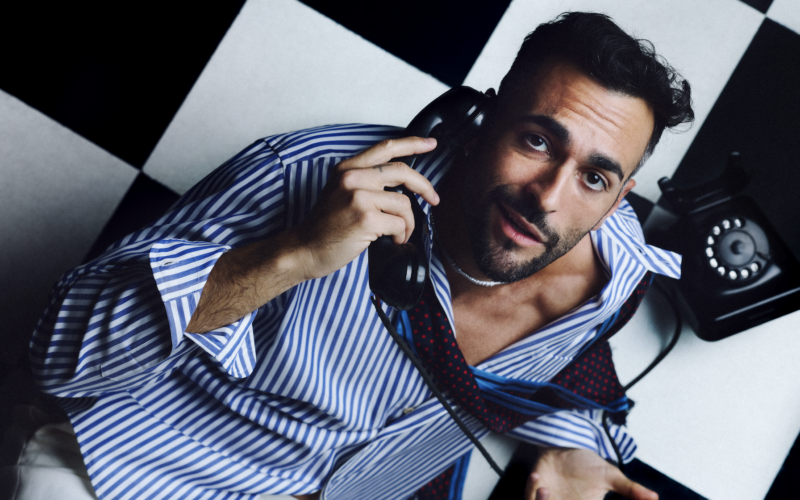Marco Mengoni debutta come direttore creativo: nasce l’off-line club “Allo Sbagliato”