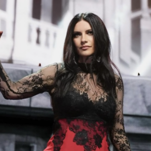 Laura Pausini: la scaletta dell’IO CANTO WORLD TOUR